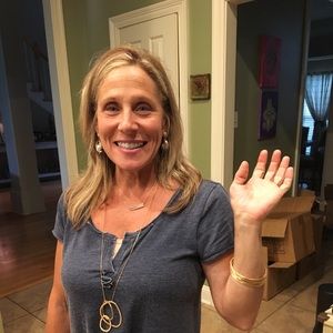 Meet your Posher, Christine